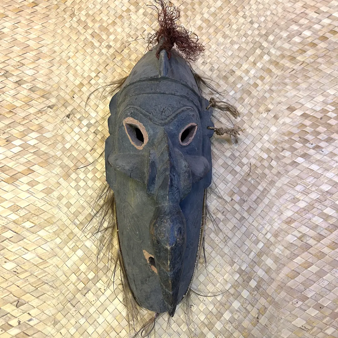 PAPUA NEW GUINEA LARGE MASK 11