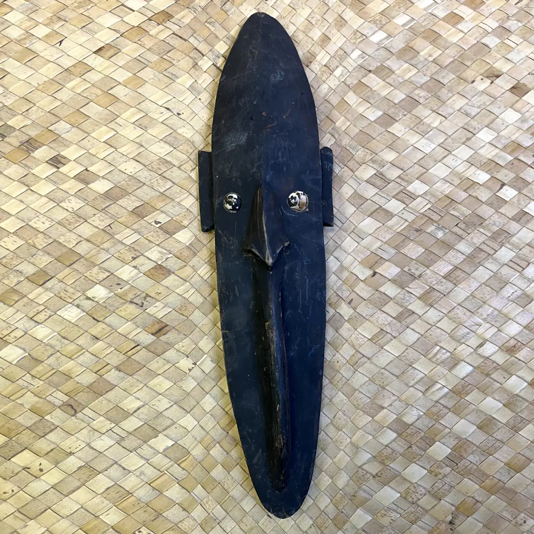 PAPUA NEW GUINEA SMALL MASK 10