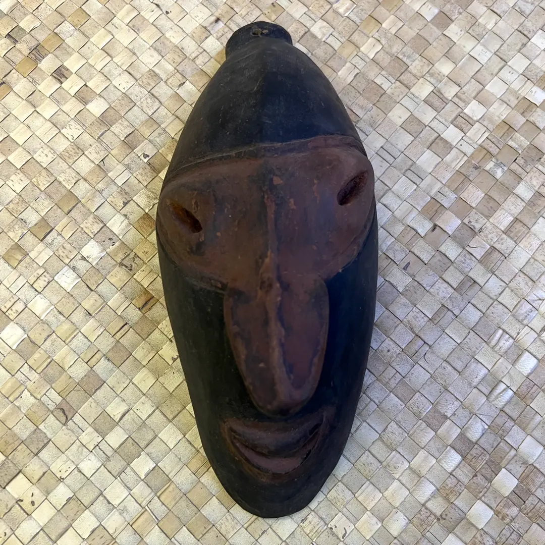 PAPUA NEW GUINEA SMALL MASK 13
